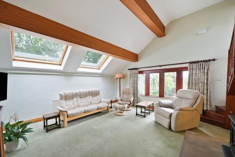 4 bedroom detached bungalow for sale, The Beeches 30 Francis Street Mirfield WF14 9AZ