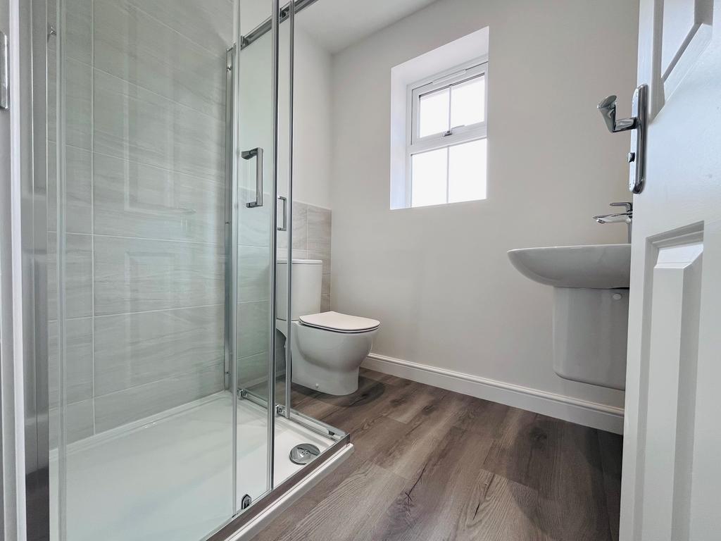 Barlow Ensuite