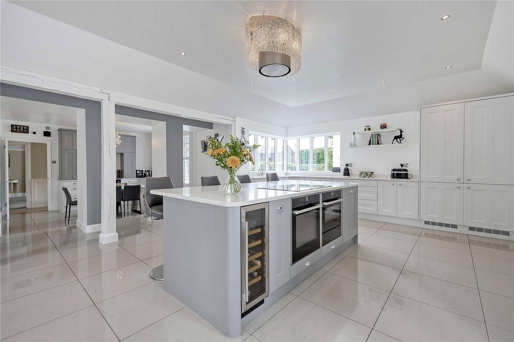 Kitchen/Reception