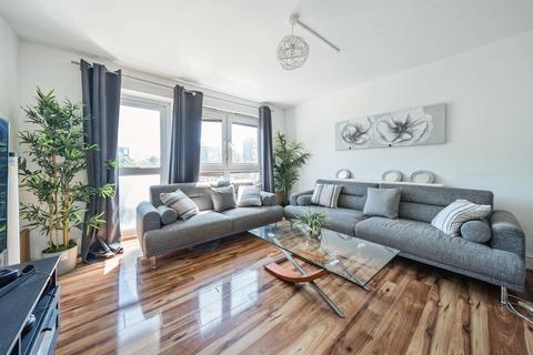 2 bedroom apartment for sale, St. Saviours Estate, London