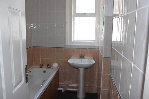 2 bedroom flat to rent, Nithsdale Road  , Weston-super-Mare, North Somerset