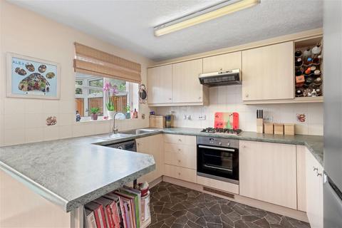 3 bedroom end of terrace house for sale, Lavant Road, Pevensey BN24