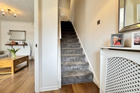 26 Enfield Drive, Barry, CF62 8NU