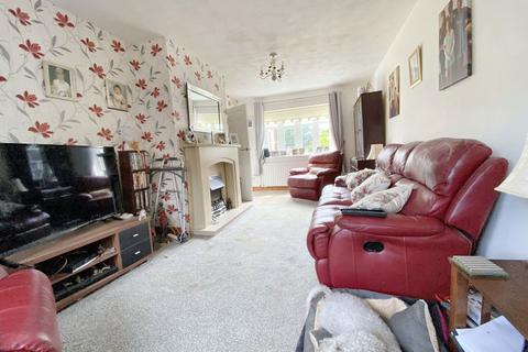3 bedroom semi-detached house for sale, Seton Avenue, Simonside, South Shields, Tyne and Wear, NE34 9RL