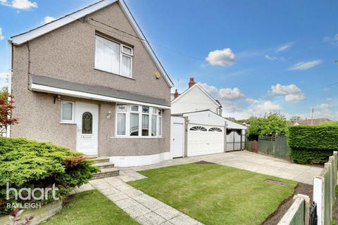 2 Broad Oak Way, Rayleigh, SS6 8JU