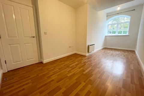 1 bedroom flat to rent, Huddersfield Road, Barnsley, South Yorkshire, UK, S75