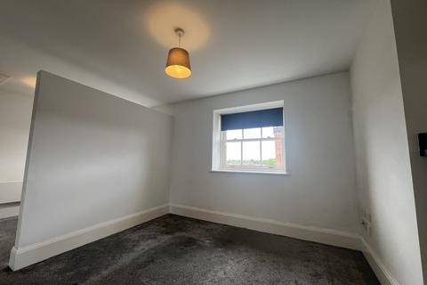 Studio to rent, St. Georges Mansions, Stafford, ST16 3YZ