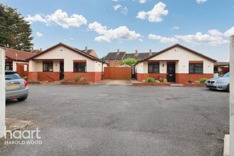 1, Hardy Court Penrith Road, Romford, RM3 9NS