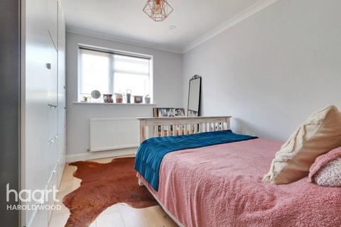 1, Hardy Court Penrith Road, Romford, RM3 9NS