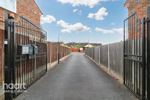 1, Hardy Court Penrith Road, Romford, RM3 9NS