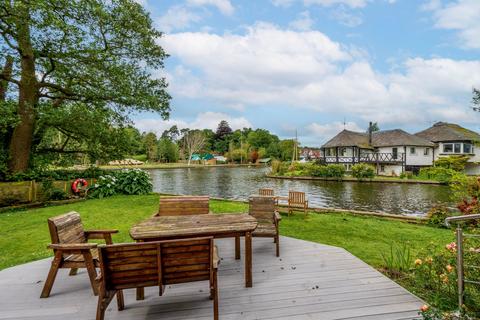 4 bedroom detached house for sale, Marsh Road, Hoveton