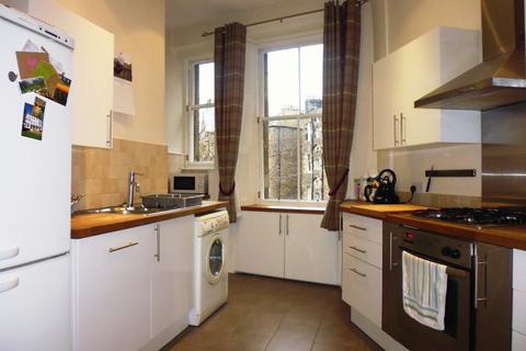 2 bedroom flat to rent, 5, Bruntsfield Gardens, Edinburgh, EH10 4DX