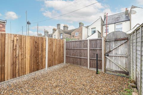 2 bedroom terraced house for sale, Edinburgh Road, Lowestoft