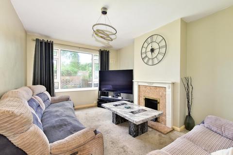 2 bedroom maisonette for sale, Poundfield, Leavesden, Herts, WD25