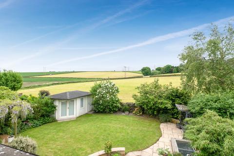 5 bedroom detached house for sale, Fields End, Oxspring