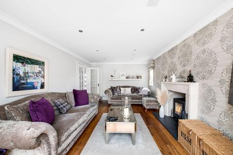 38 Fields End, Oxspring, Sheffield, S36 8WH