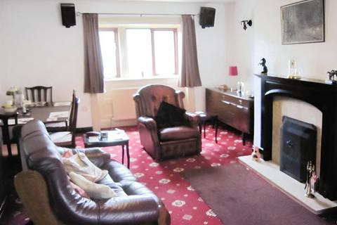 5 Ing Head, Linthwaite, Huddersfield, HD7 5LR