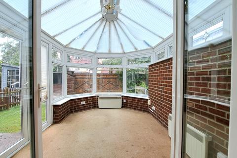 2 bedroom terraced bungalow for sale, Derrybrian Gardens
