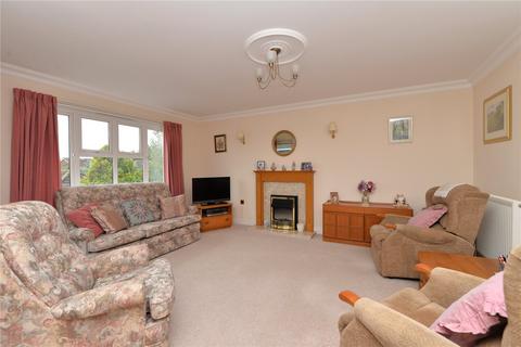 2 bedroom apartment for sale, Station Road, New Milton, Hampshire, BH25