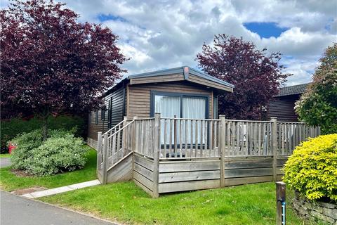 2 bedroom bungalow for sale, Farley Green, Albury, Guildford, Surrey, GU5