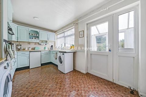 4 bedroom detached house for sale, Green Lane, New Eltham