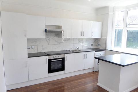3 bedroom flat for sale, Coombe Road, Croydon CR0