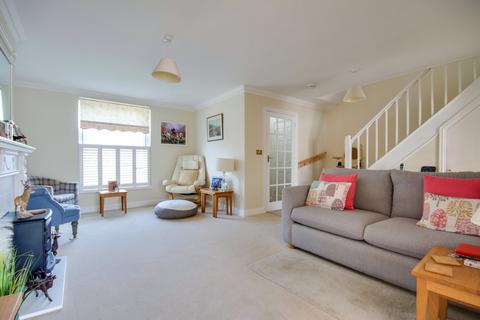 3 bedroom terraced house for sale, Courtenay Place, Lymington, SO41