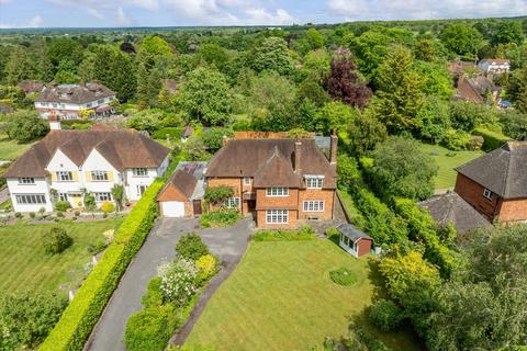 4 bedroom detached house for sale, Fairway, Guildford, Surrey, GU1