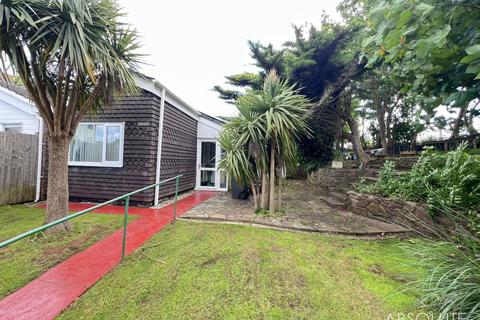 2 bedroom semi-detached bungalow for sale, Cumberland Green, Brixham, TQ5
