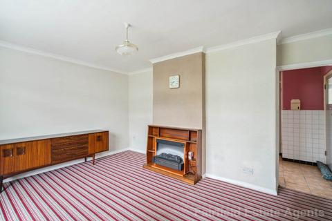 3 bedroom end of terrace house for sale, Muirfield Road, Watford