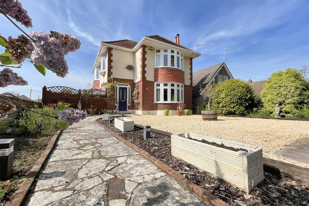 Tuckton 4 bed detached house for sale £700,000