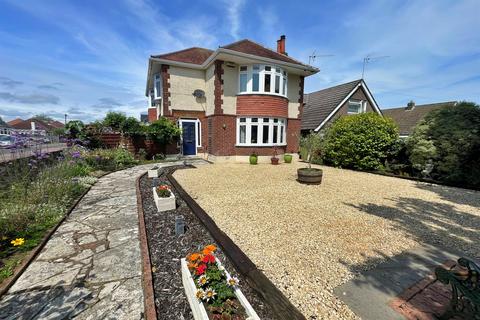 4 bedroom detached house for sale, Tuckton