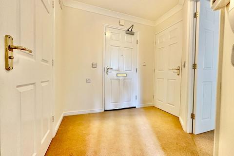 1 bedroom flat for sale, Ella Court, Hull HU10