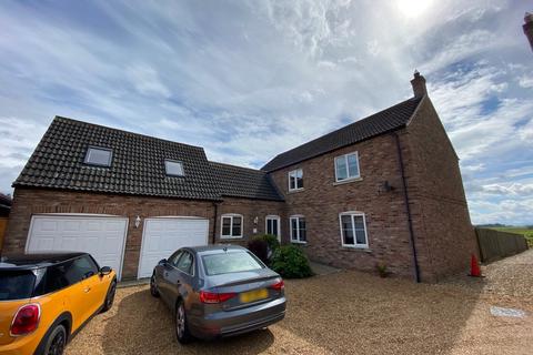 5 bedroom detached house to rent, Ivy Close, King's Lynn PE33