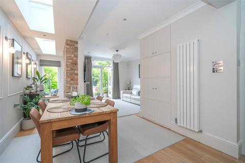 4 bedroom terraced house for sale, Park Hall Road, London, N2