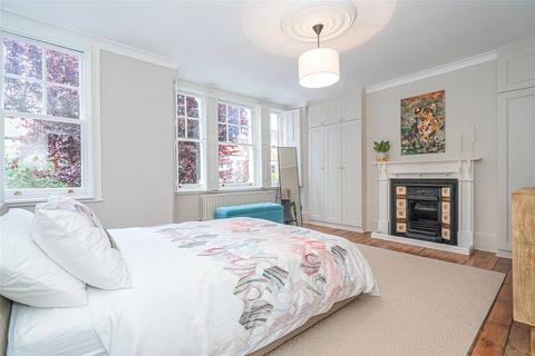 4 bedroom terraced house for sale, Park Hall Road, London, N2