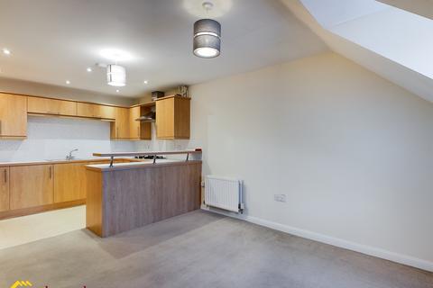 2 bedroom flat to rent, Britannia Road, Banbury OX16