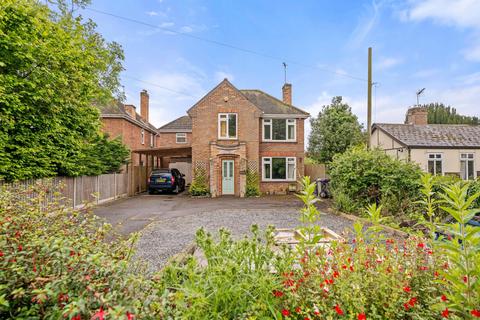 4 bedroom detached house for sale, Boston Road, Spilsby, PE23