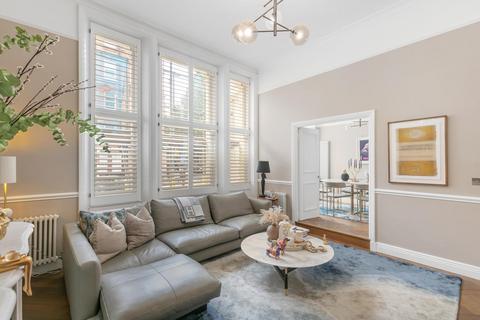 3 bedroom flat for sale, Harrington Gardens, South Kensington SW7