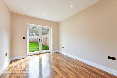 3 bedroom detached house for sale, Hythe Road, Thornton Heath