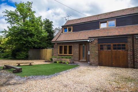 New House Bible Fields, Dummer, Basingstoke, RG25 2AN