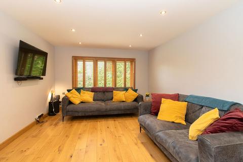 New House Bible Fields, Dummer, Basingstoke, RG25 2AN