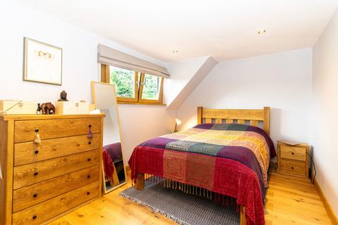 New House Bible Fields, Dummer, Basingstoke, RG25 2AN