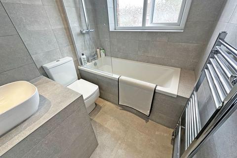 10 Windrush Road, Hollywood, Birmingham, B47 5QA