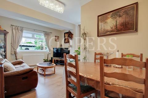 2 bedroom maisonette for sale, Crouch Road, London, NW10