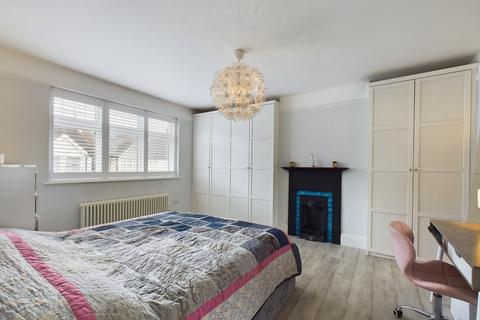 5 bedroom semi-detached house for sale, Mildred Avenue, Watford, Hertfordshire, WD18 7DX