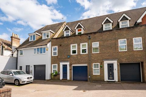 4 bedroom terraced house for sale, Station Road, Cowfold, RH13