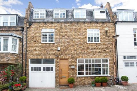 3 bedroom terraced house to rent, Princess Mews, London, NW3