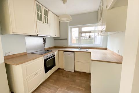 3 bedroom detached house to rent, Westcliff-on-Sea SS0