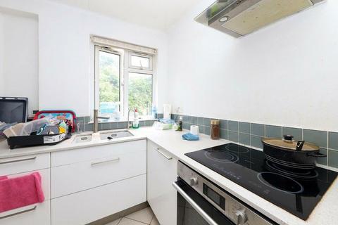 2 bedroom flat for sale, High Street, Yiewsley, West Drayton, ., UB7 7BG